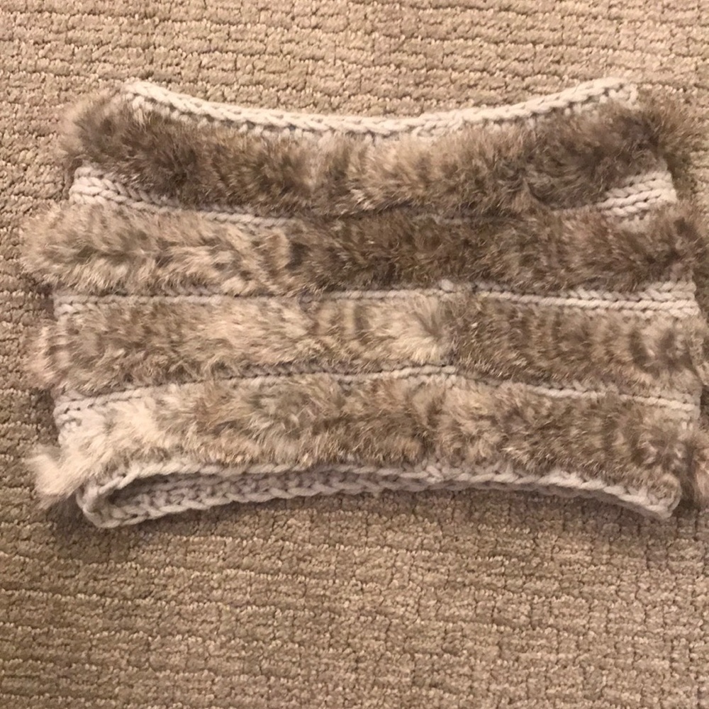 Scoop knit genuine fur rabbit  infinity gray scarf